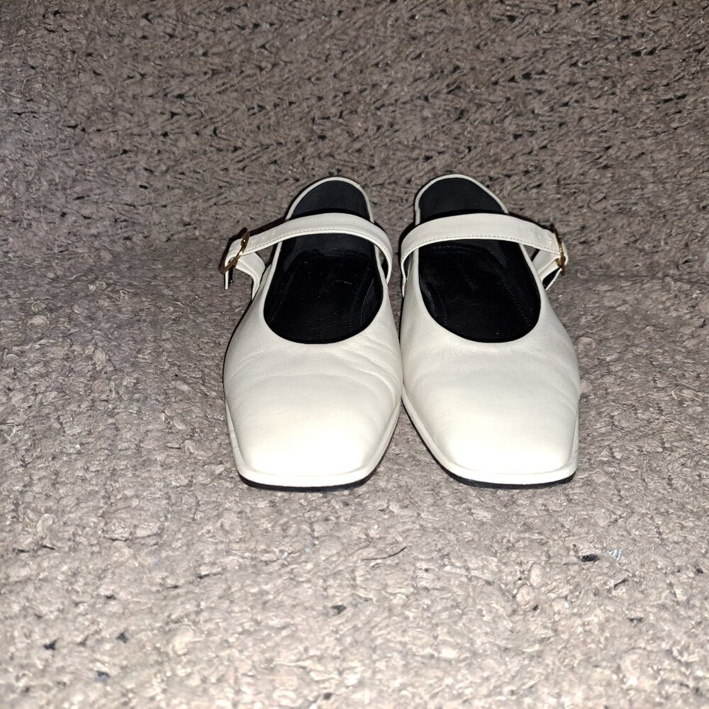 Massimo Dutti Cream Mary Jane Flats with Gold Buckle - Picture 3 of 8